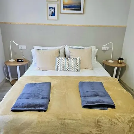 Céntrico Piso En Pleno Románico De Apartamento *