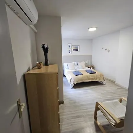 Apartment Centrico Piso En Pleno Romanico De *