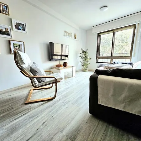 Céntrico Piso En Pleno Románico De Appartement Zamora