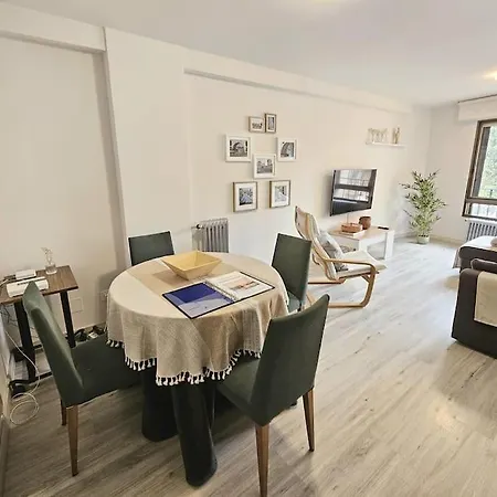 Céntrico Piso En Pleno Románico De