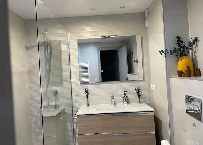 Céntrico Piso En Pleno Románico De